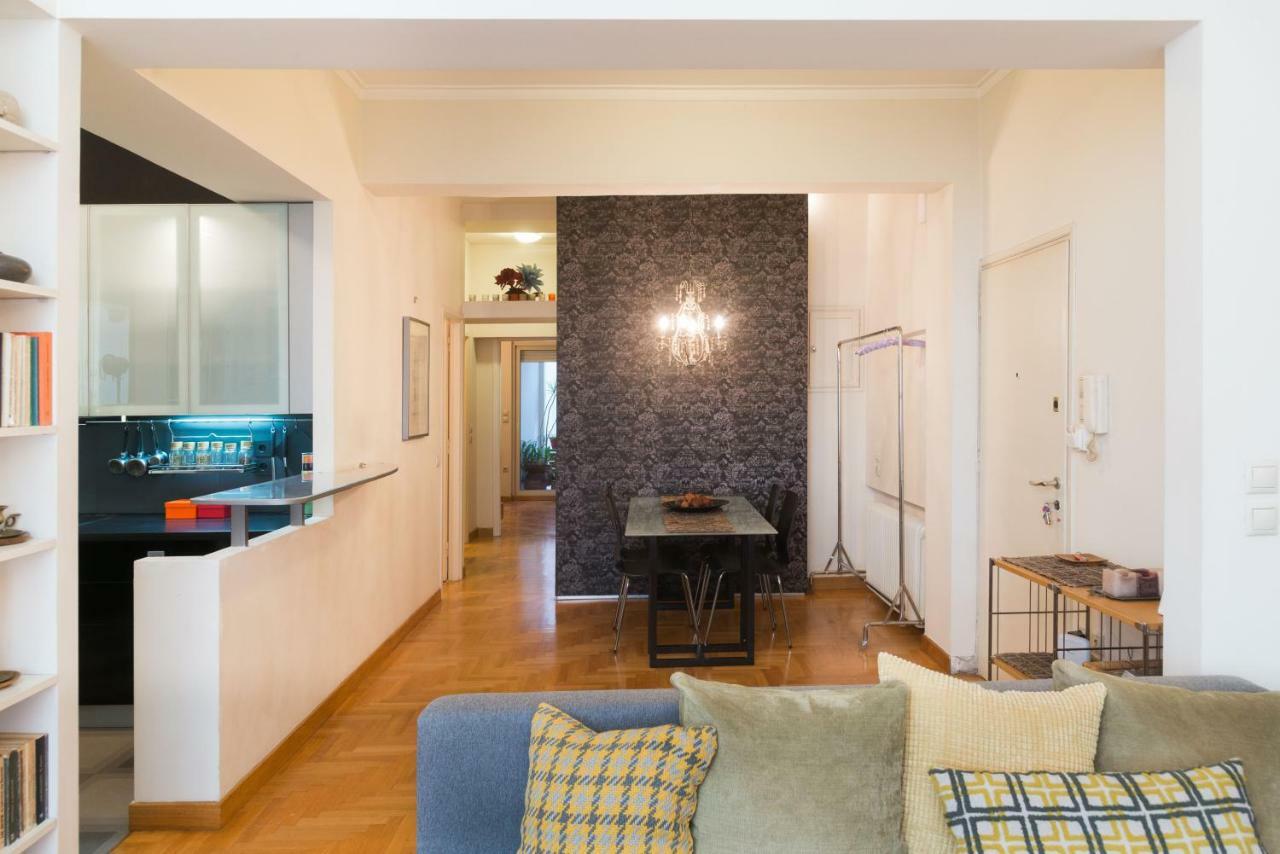 Stylish Flat With Veranda In The Heart Of Афіни Екстер'єр фото