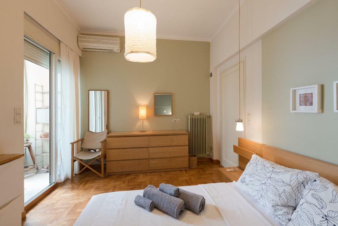 Stylish Flat With Veranda In The Heart Of Афіни Екстер'єр фото